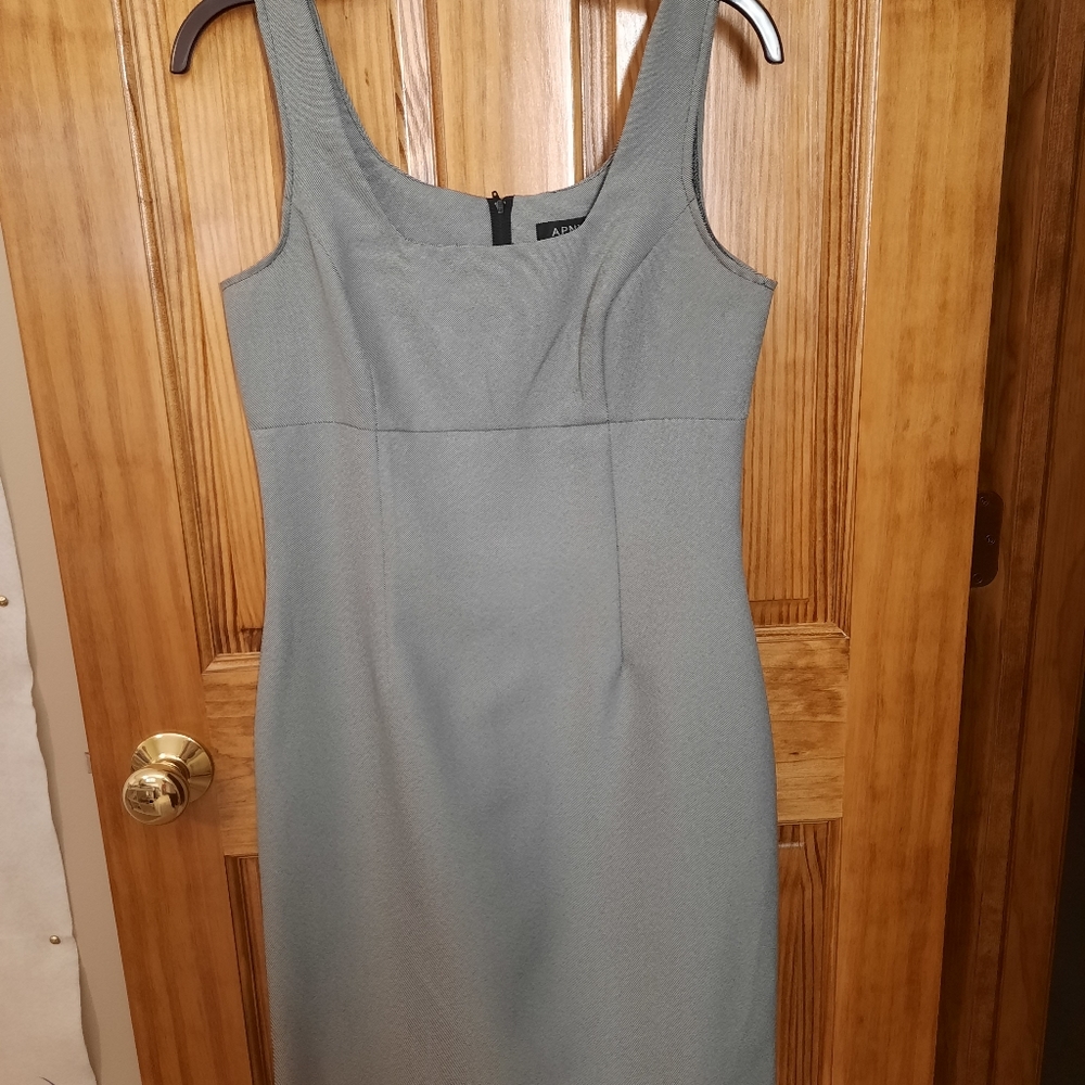 A.P.N.Y. grey dress w/jacket / size 6